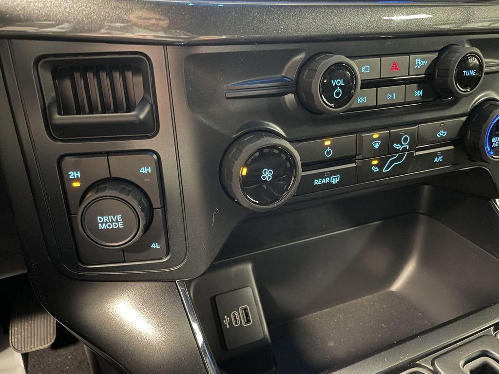 new 2025 Ford F-150 car, priced at $45,609