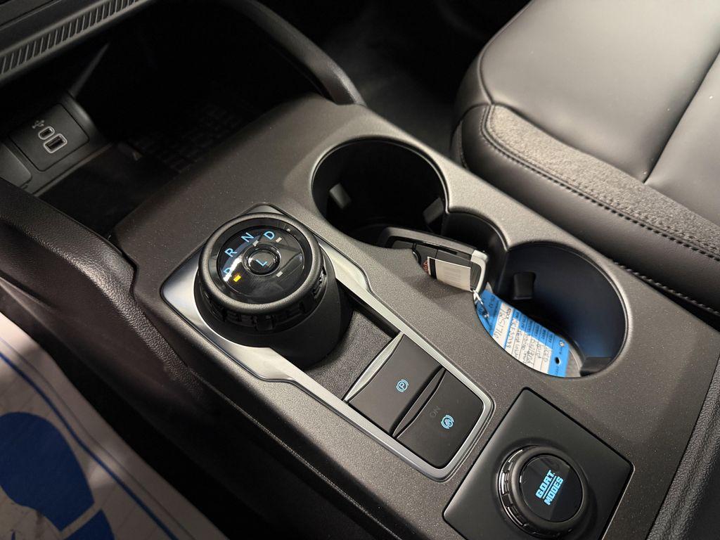 new 2025 Ford Bronco Sport car, priced at $34,907