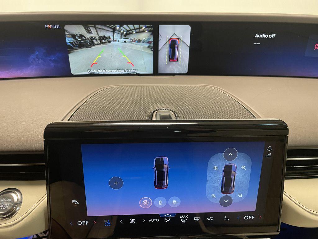 used 2024 Lincoln Nautilus car, priced at $60,986