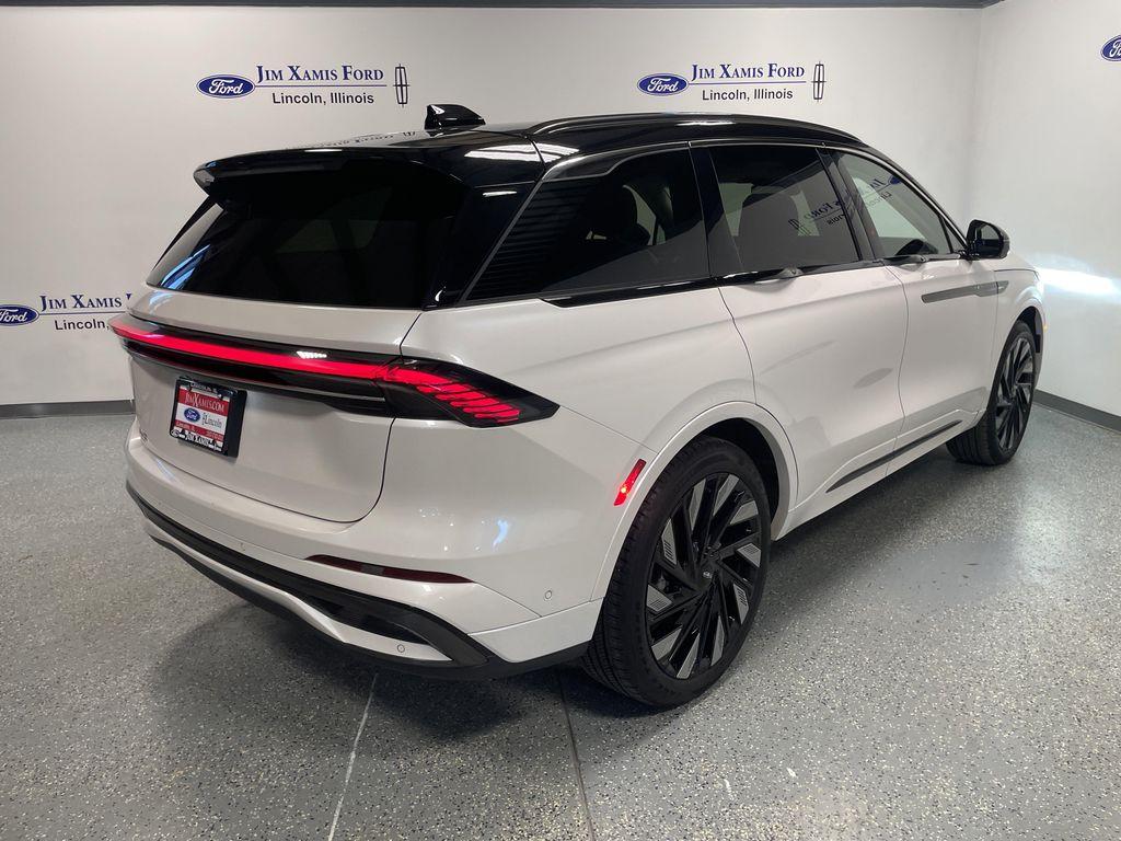 used 2024 Lincoln Nautilus car, priced at $60,986