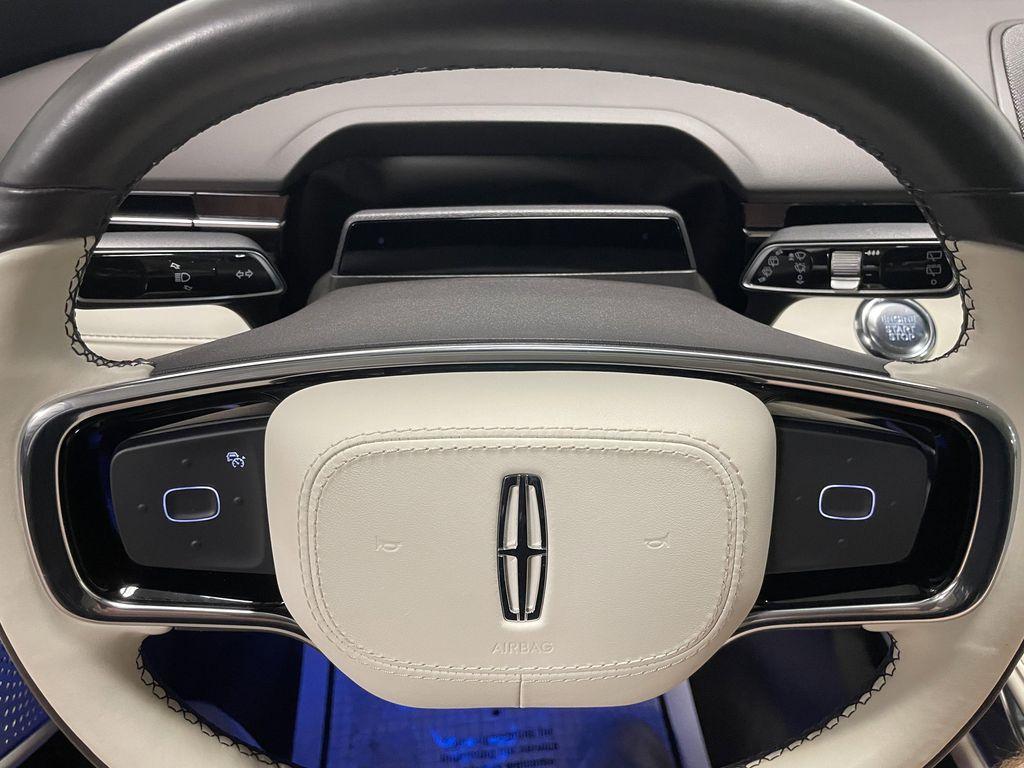 used 2024 Lincoln Nautilus car, priced at $60,986