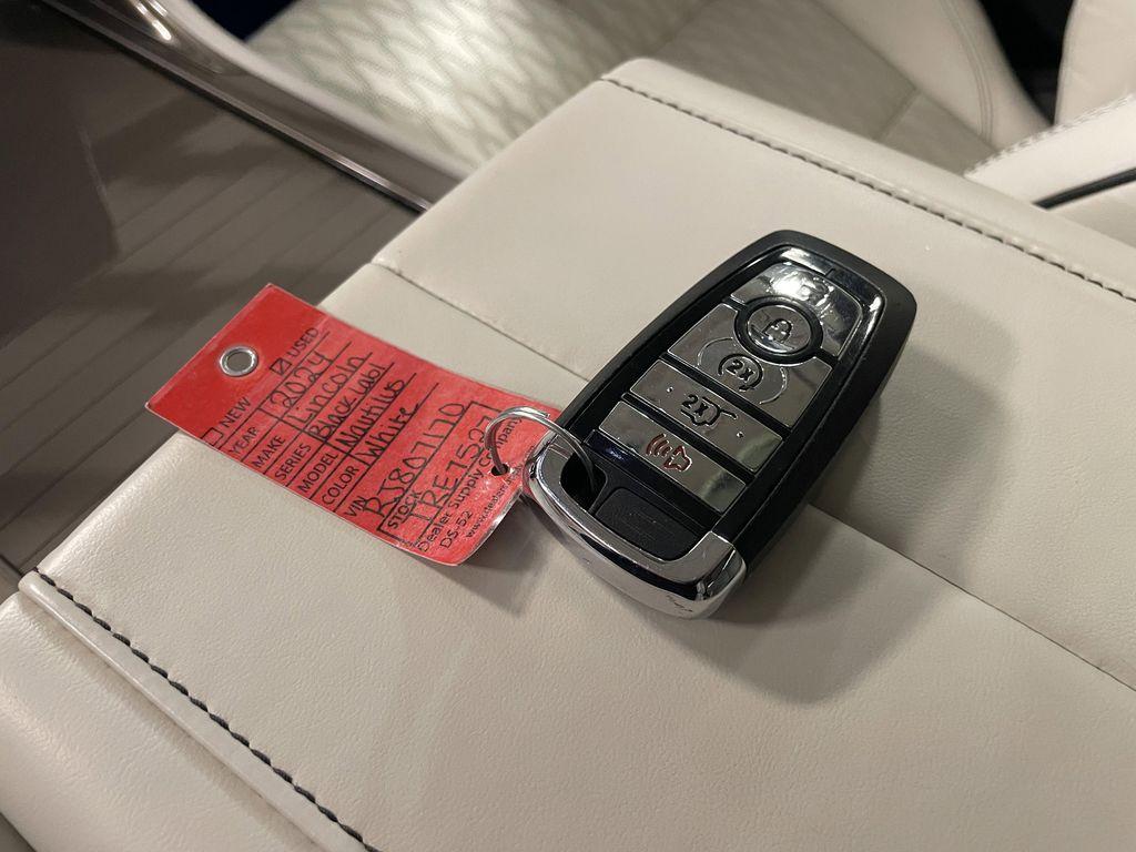 used 2024 Lincoln Nautilus car, priced at $60,986