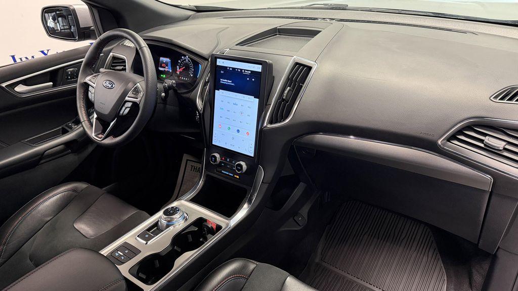 used 2024 Ford Edge car, priced at $41,486