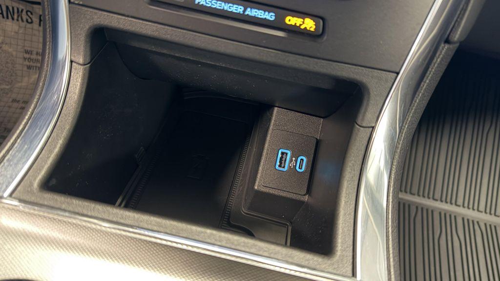 used 2024 Ford Edge car, priced at $41,486