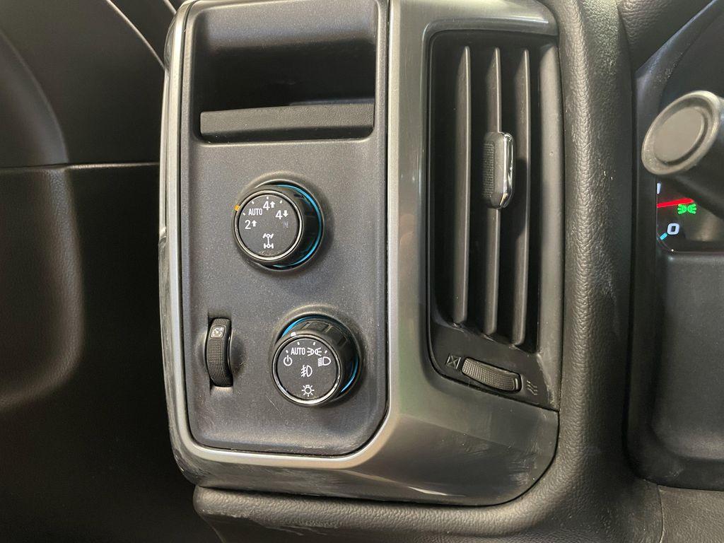used 2014 Chevrolet Silverado 1500 car, priced at $17,546