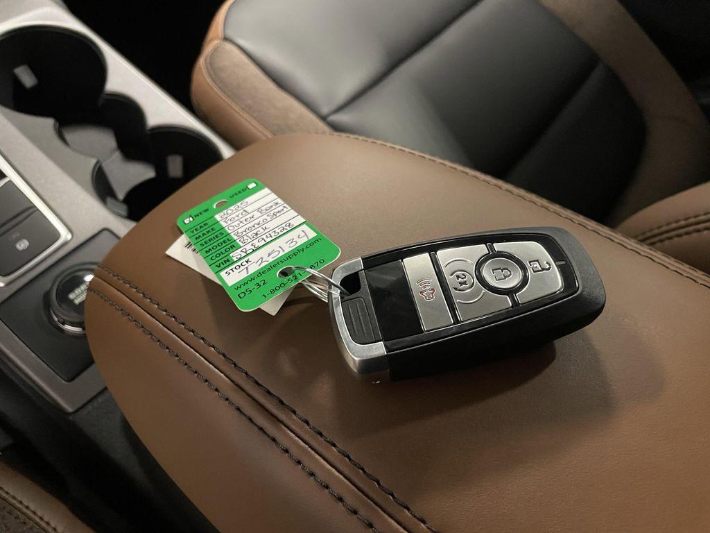 new 2025 Ford Bronco Sport car, priced at $37,211