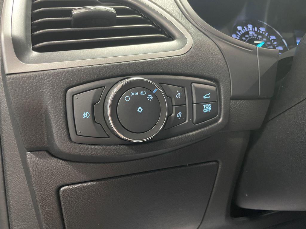 used 2022 Ford Edge car, priced at $25,886