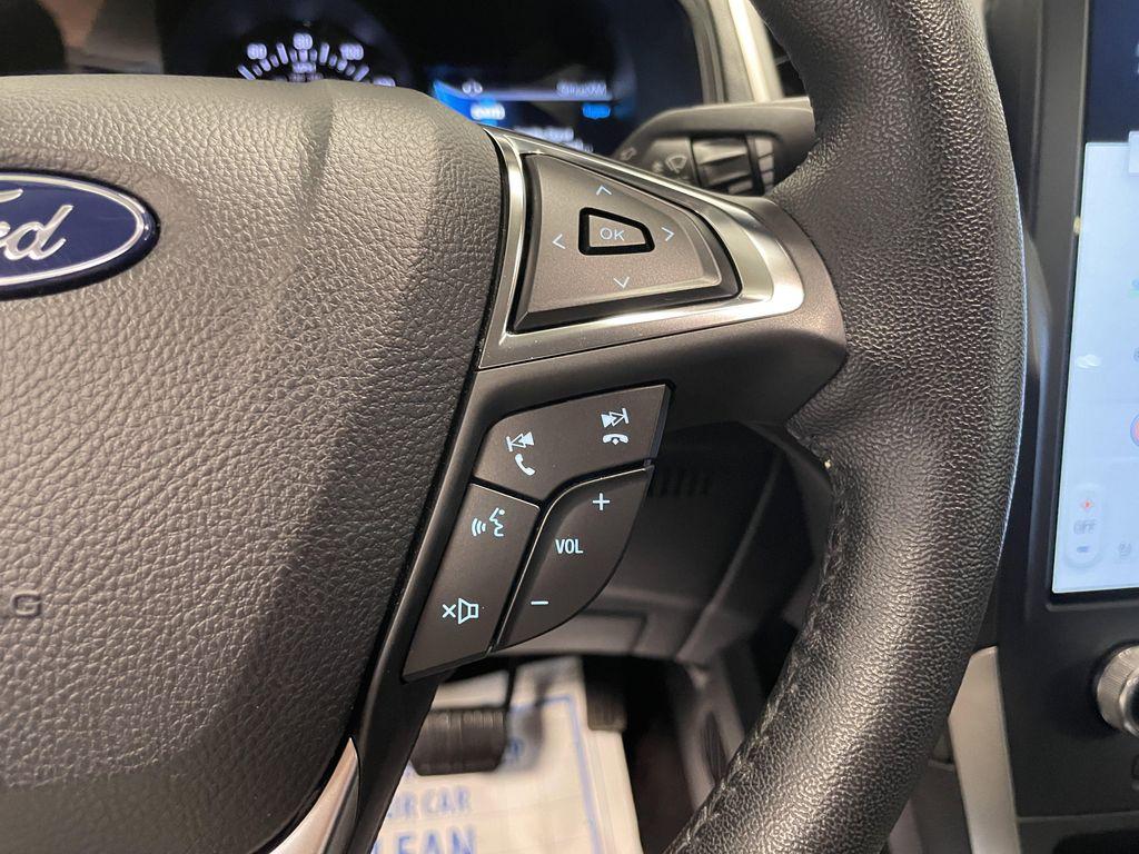 used 2022 Ford Edge car, priced at $25,886