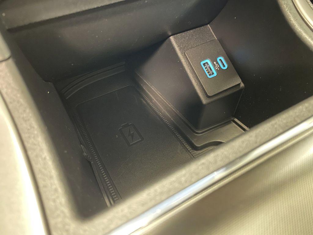 used 2022 Ford Edge car, priced at $25,886