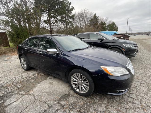 used 2012 Chrysler 200 car