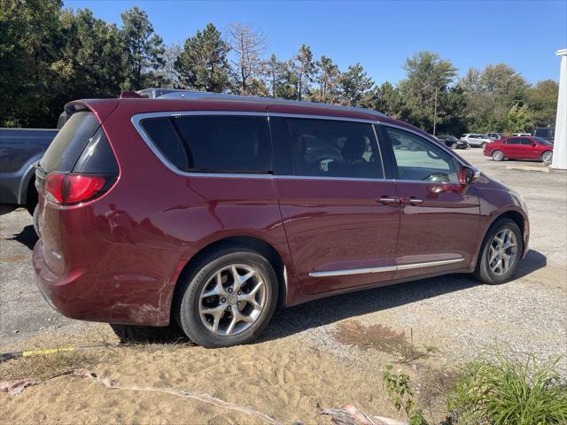 used 2017 Chrysler Pacifica car, priced at $14,886