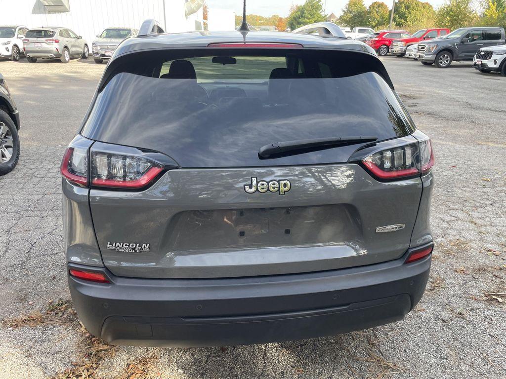 used 2020 Jeep Cherokee car, priced at $15,986