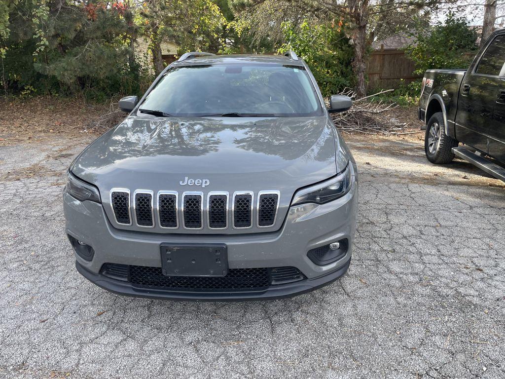 used 2020 Jeep Cherokee car, priced at $15,986
