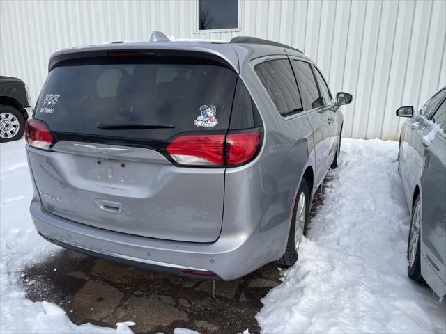 used 2017 Chrysler Pacifica car, priced at $14,986