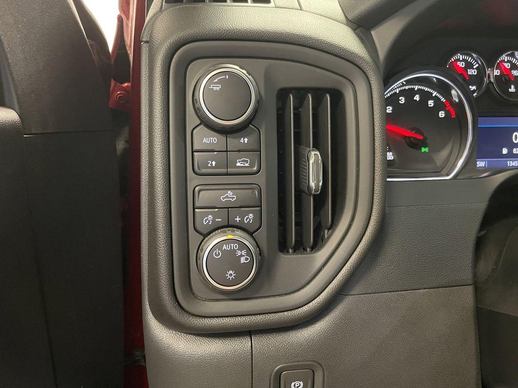 used 2022 Chevrolet Silverado 1500 car, priced at $35,986