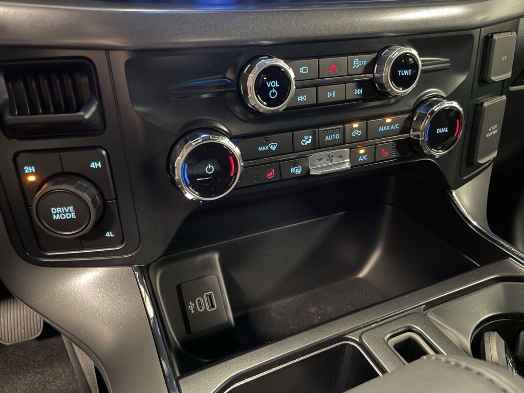 new 2025 Ford F-150 car, priced at $52,571