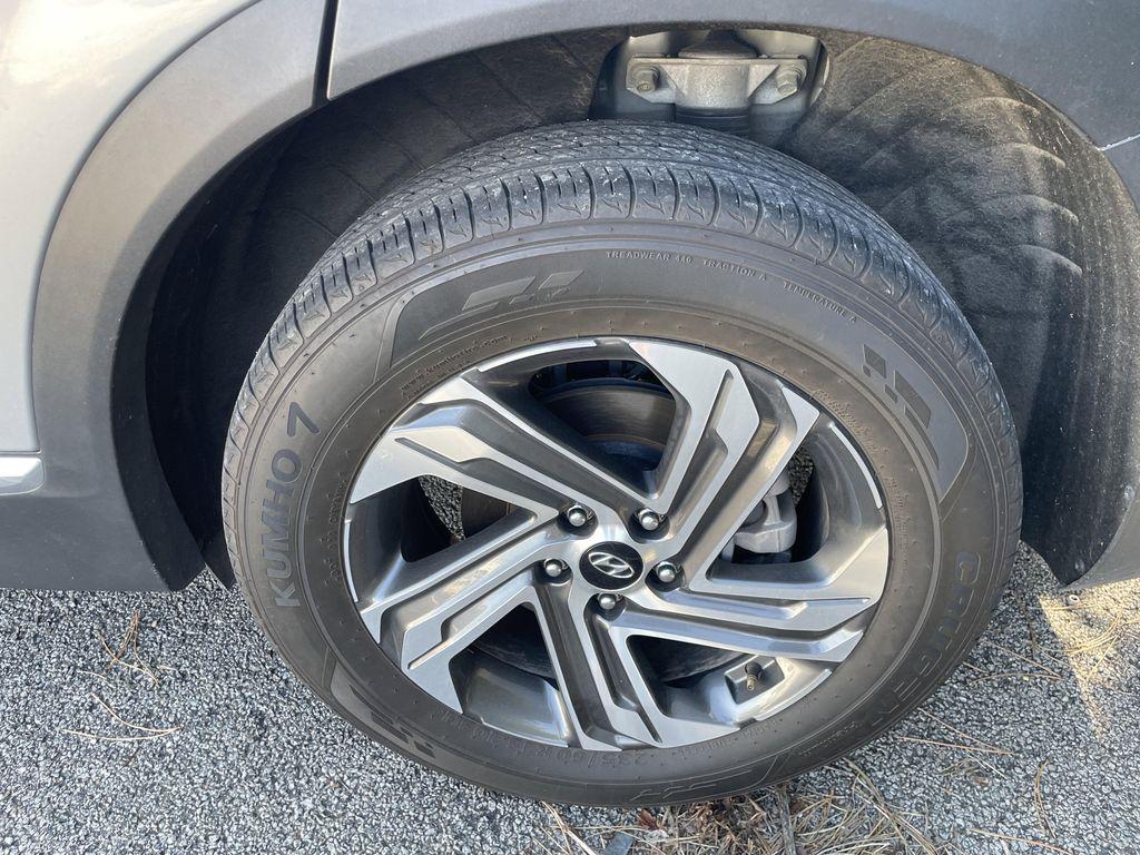 used 2022 Hyundai Santa Fe car, priced at $24,986