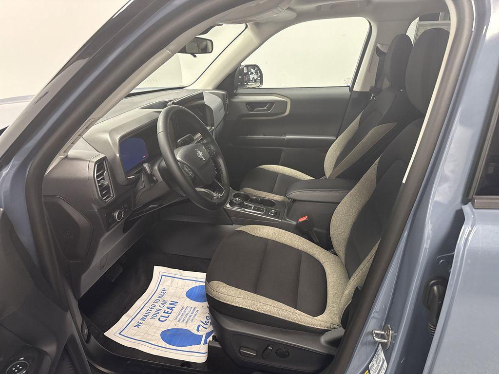 new 2025 Ford Bronco Sport car, priced at $33,450