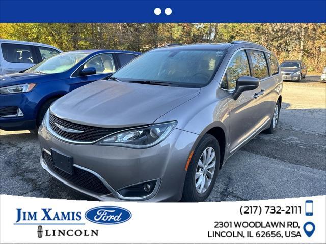 used 2018 Chrysler Pacifica car, priced at $14,986