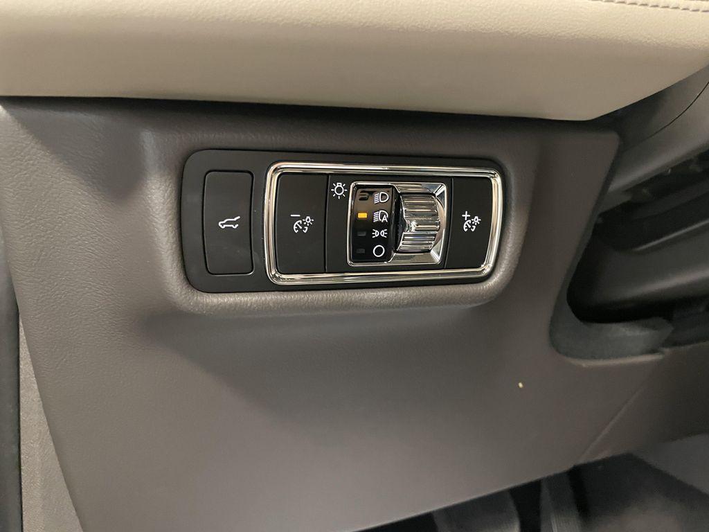 used 2023 Lincoln Aviator car, priced at $43,486