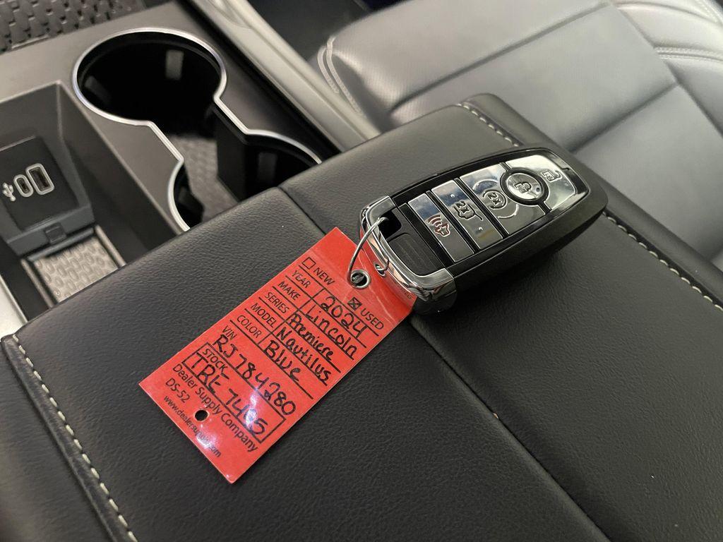 used 2024 Lincoln Nautilus car, priced at $46,646