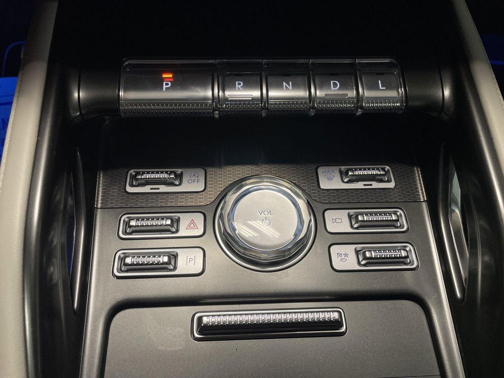 used 2024 Lincoln Nautilus car, priced at $46,646