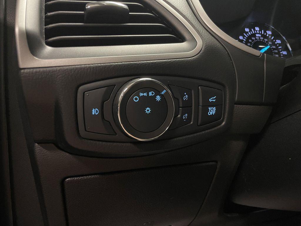 used 2021 Ford Edge car, priced at $21,986