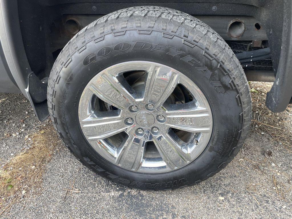 used 2017 GMC Sierra 1500 car, priced at $15,486