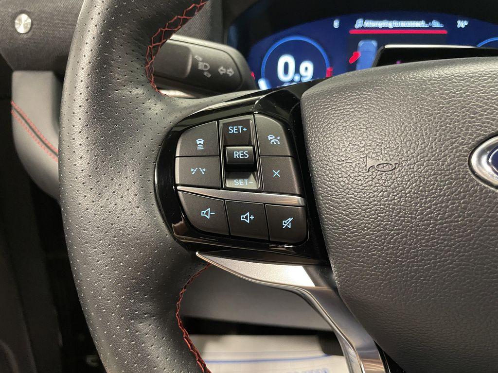 used 2025 Ford Explorer car, priced at $41,986