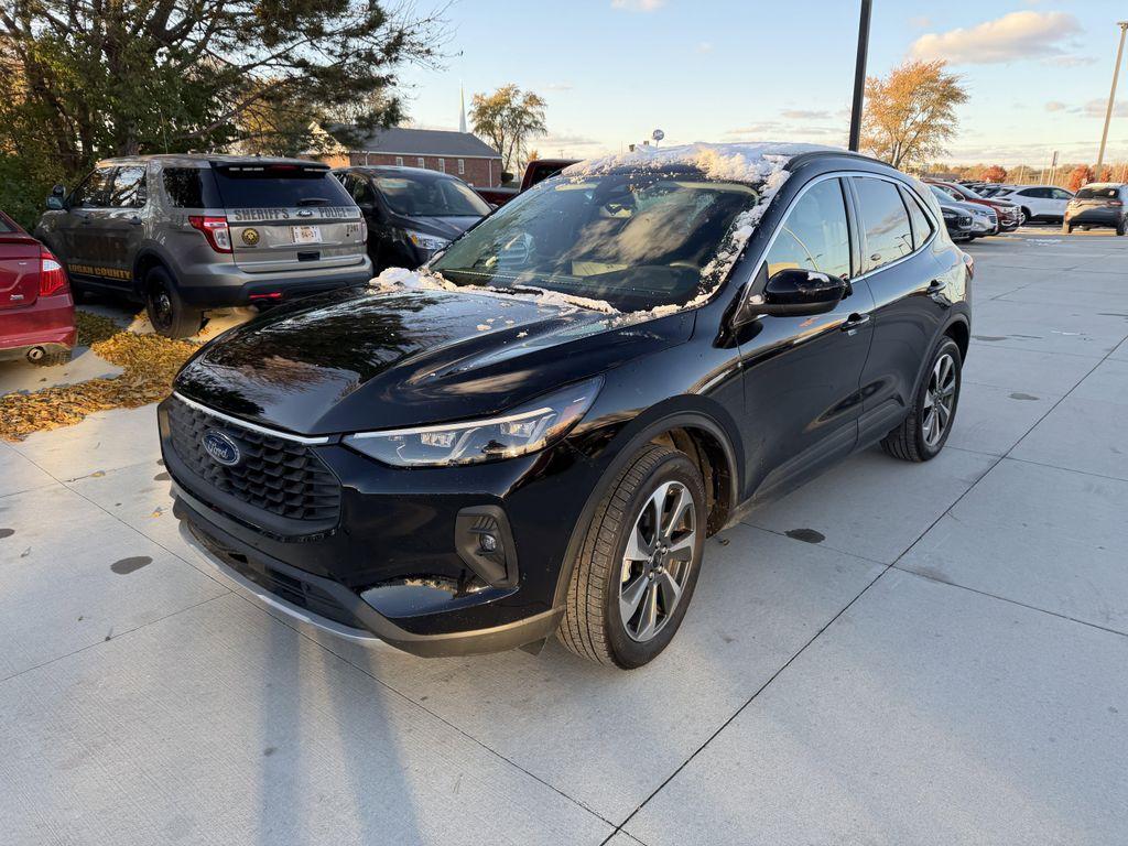 used 2025 Ford Escape car, priced at $30,986