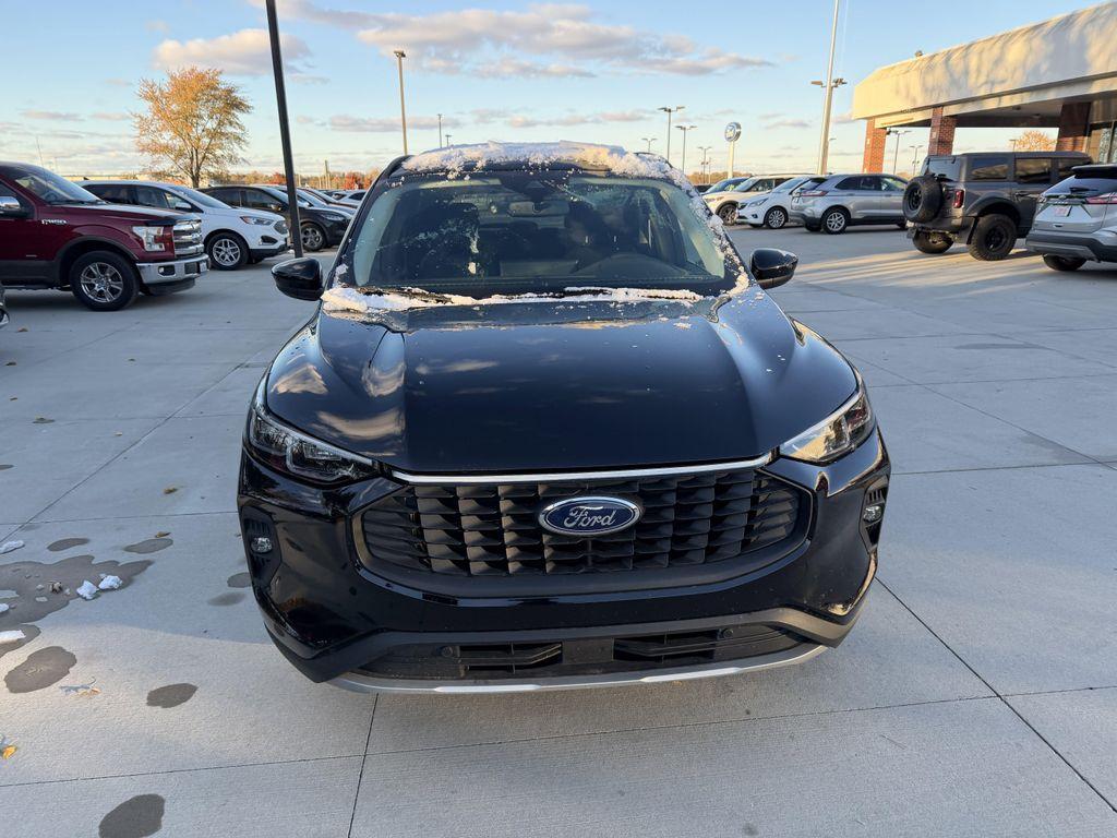 used 2025 Ford Escape car, priced at $30,986