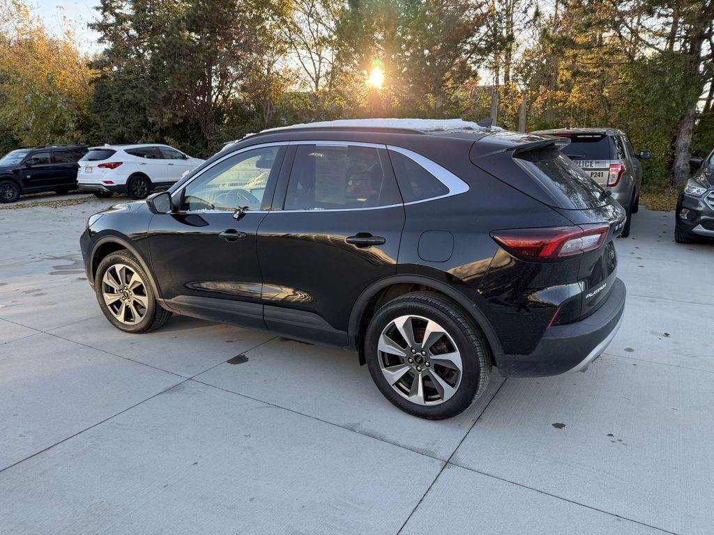 used 2025 Ford Escape car, priced at $30,986