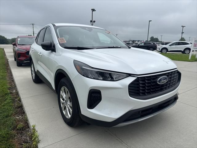 used 2023 Ford Escape car, priced at $25,686