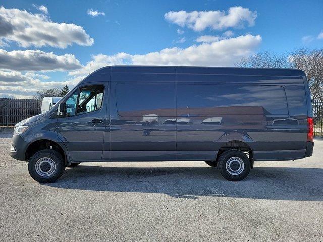 new 2024 Mercedes-Benz Sprinter 2500 car, priced at $79,985