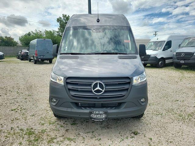 new 2024 Mercedes-Benz Sprinter 2500 car, priced at $70,208