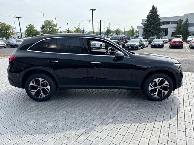 new 2025 Mercedes-Benz GLC 350e car, priced at $61,400