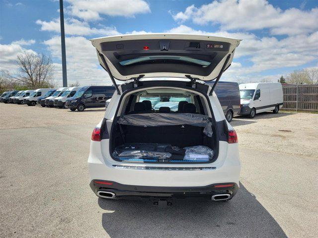 new 2025 Mercedes-Benz GLS 450 car, priced at $100,015