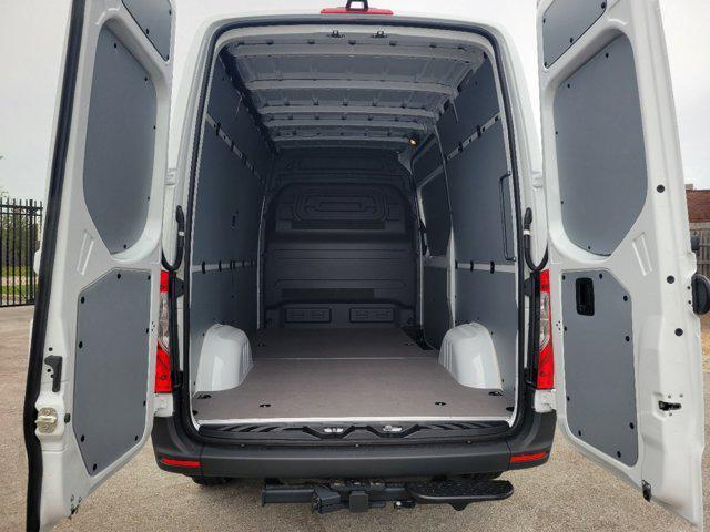 new 2025 Mercedes-Benz Sprinter 2500 car, priced at $58,898