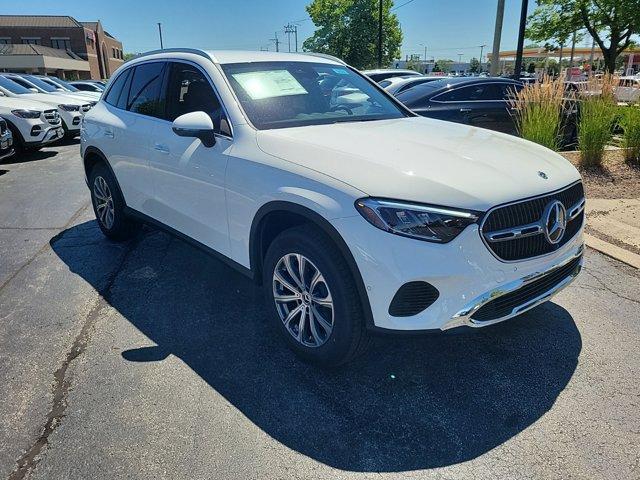 new 2024 Mercedes-Benz GLC 300 car, priced at $50,985