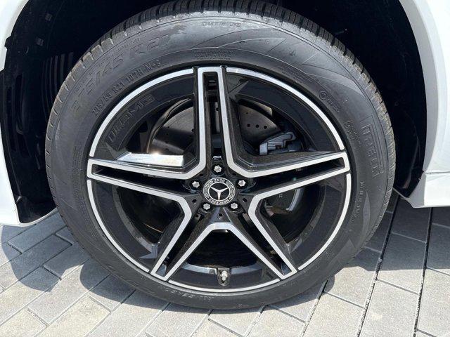 new 2025 Mercedes-Benz GLS 450 car, priced at $94,795