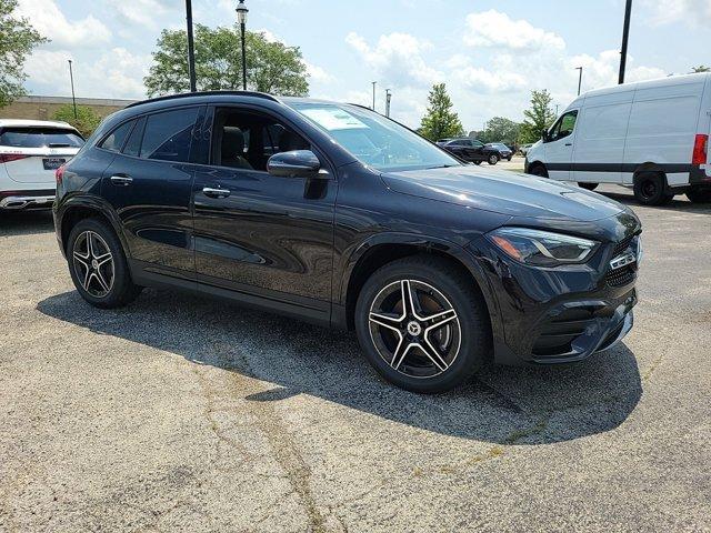 new 2024 Mercedes-Benz GLA 250 car, priced at $54,270