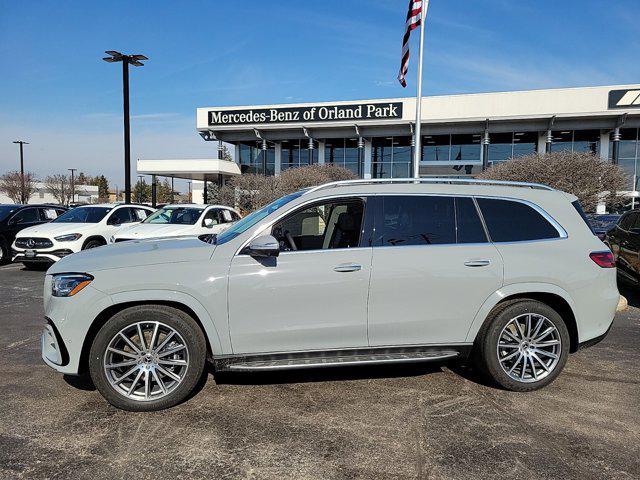 new 2024 Mercedes-Benz GLS 580 car, priced at $117,470