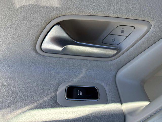 new 2025 Mercedes-Benz CLA 250 car, priced at $40,491