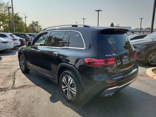 new 2024 Mercedes-Benz GLB 250 car, priced at $49,961