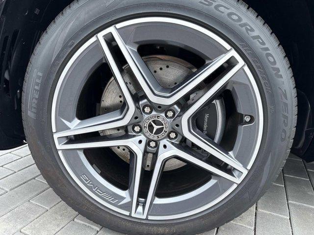 new 2025 Mercedes-Benz GLS 450 car, priced at $95,970