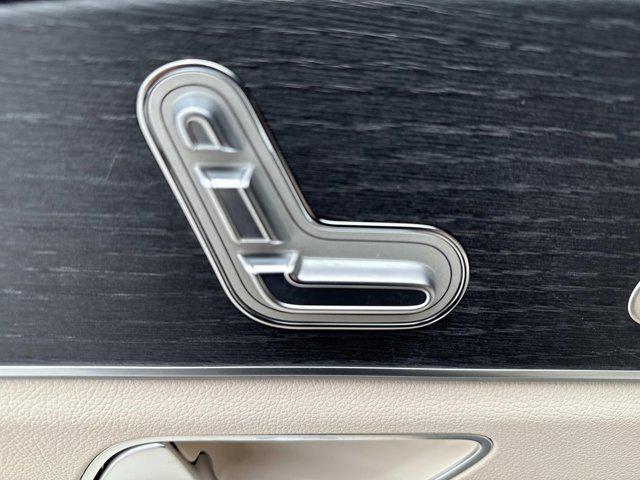 new 2025 Mercedes-Benz GLS 450 car, priced at $95,970