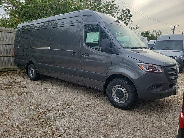 new 2025 Mercedes-Benz Sprinter 2500 car, priced at $77,718