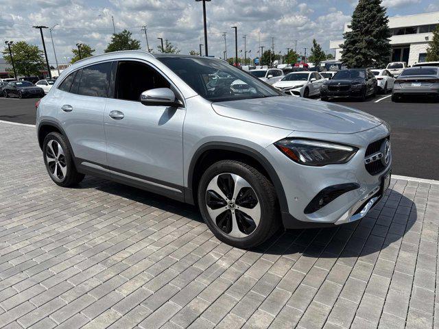 new 2025 Mercedes-Benz GLA 250 car, priced at $44,491