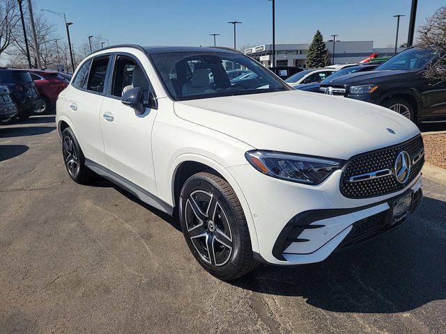 new 2025 Mercedes-Benz GLC 300 car, priced at $56,985