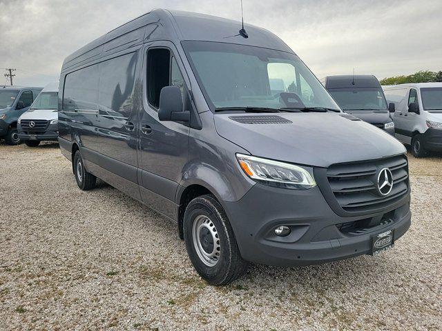 new 2025 Mercedes-Benz Sprinter 2500 car, priced at $77,718